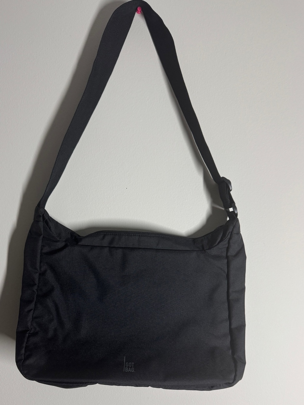 GOT BAG. Black Square Bag Large Recycled Ocean Plastic 14" Laptop Compartment - Picture 2 of 8